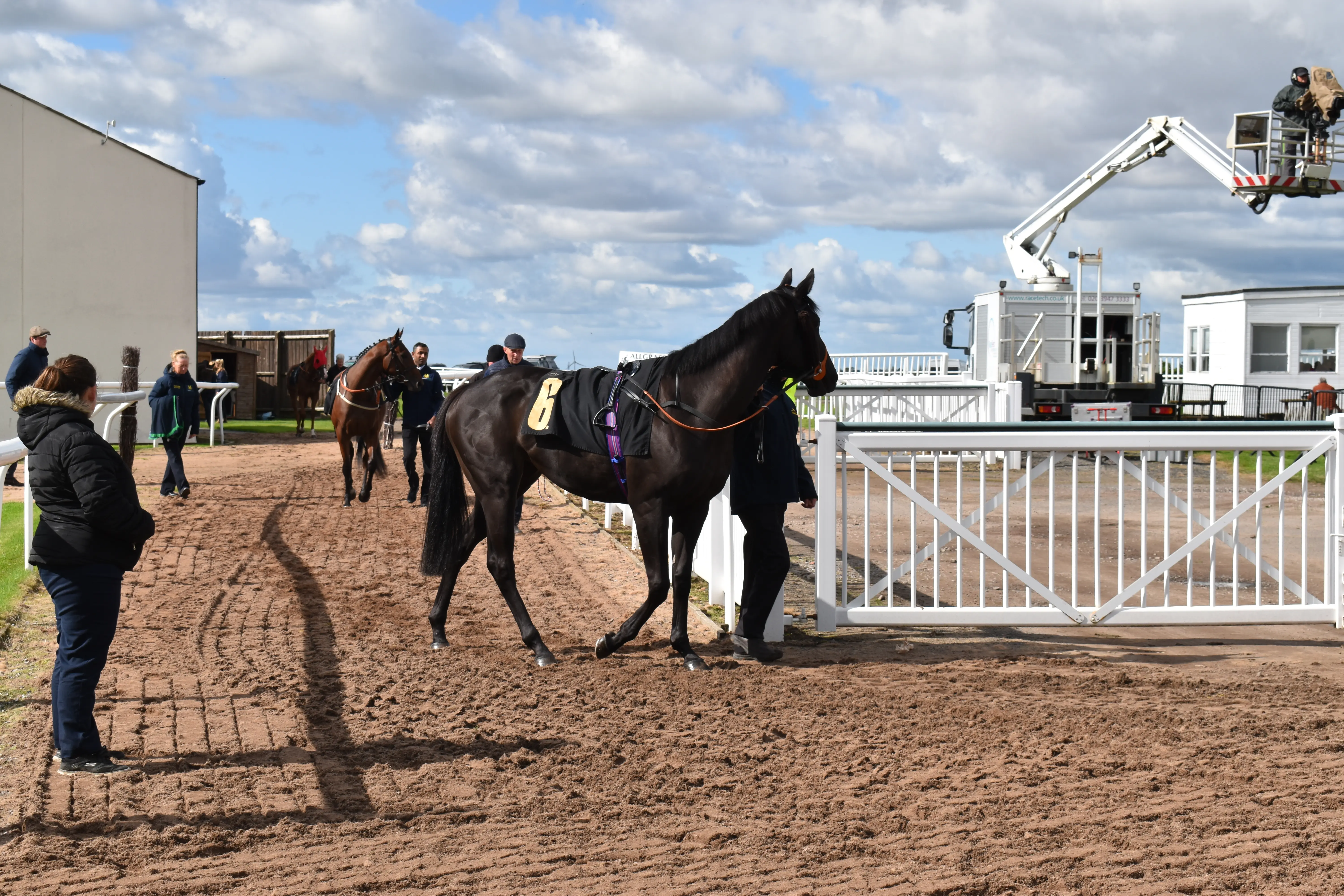 Pre Parade Ring